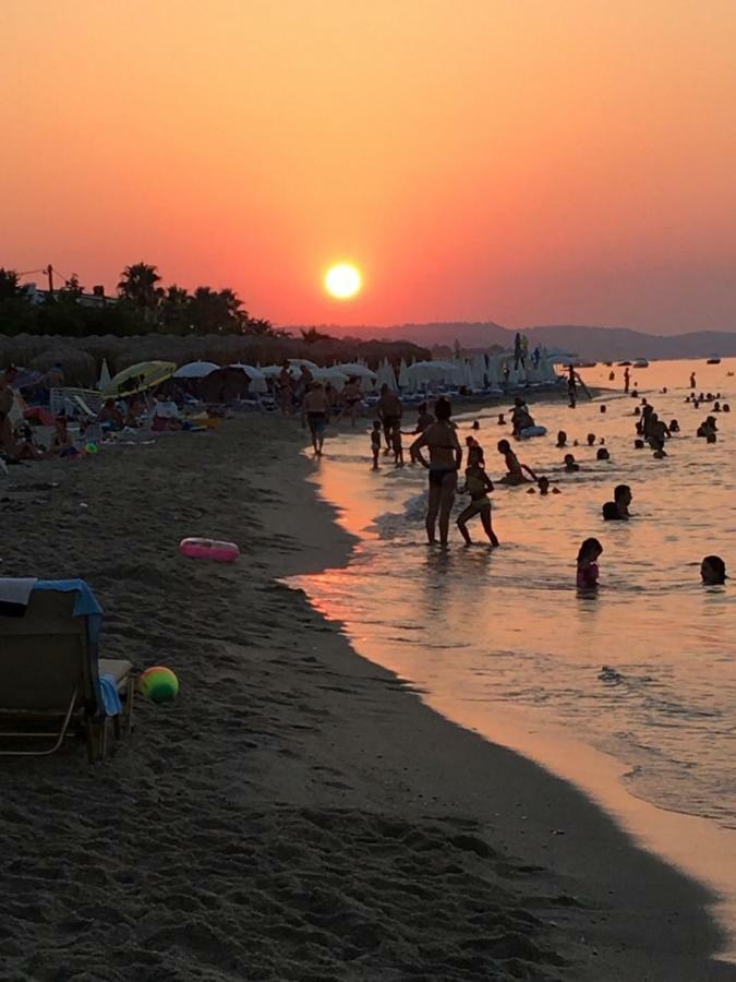 Irina House Pefkohori Apartman Kültér fotó